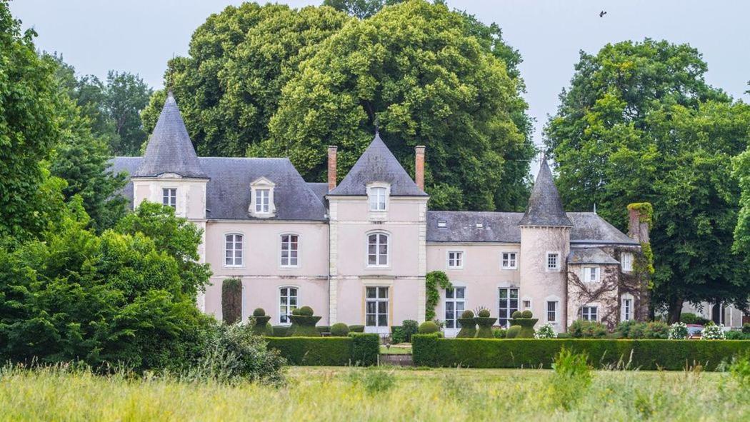 Hotel Haras De La Potardiere Crosmières Eksteriør billede