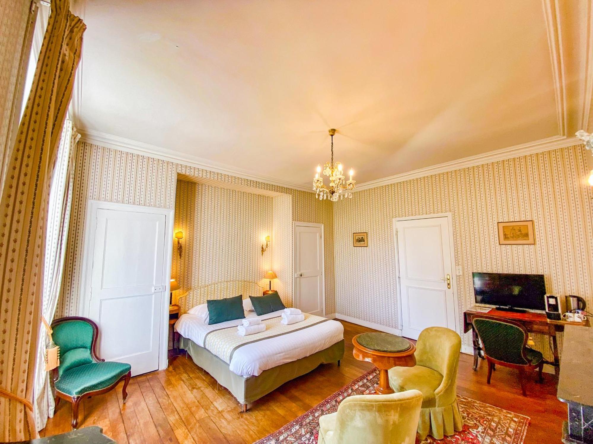 Hotel Haras De La Potardiere Crosmières Eksteriør billede